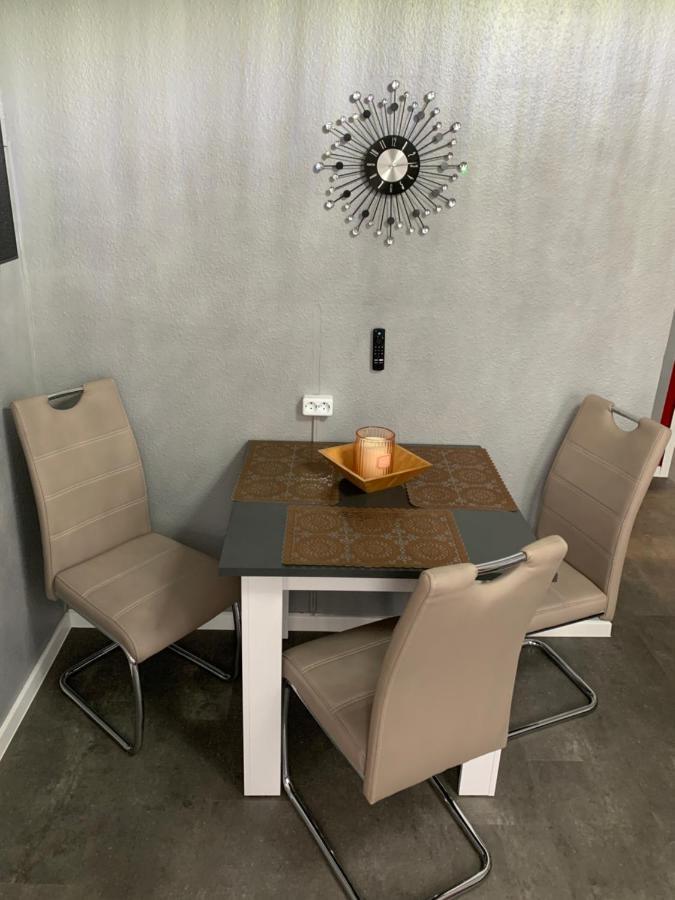 Exklusive Stadtwohnung Am Elbradweg: Best-Preis-Fewo Rathausblick 1 Fuer Max. 3 Pers. Inkl. Wlan, Prime Video & Self Check-In Віттенберґе Екстер'єр фото
