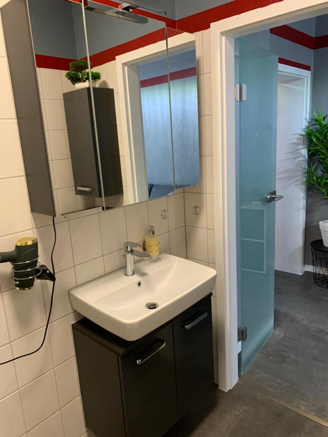 Exklusive Stadtwohnung Am Elbradweg: Best-Preis-Fewo Rathausblick 1 Fuer Max. 3 Pers. Inkl. Wlan, Prime Video & Self Check-In Віттенберґе Екстер'єр фото