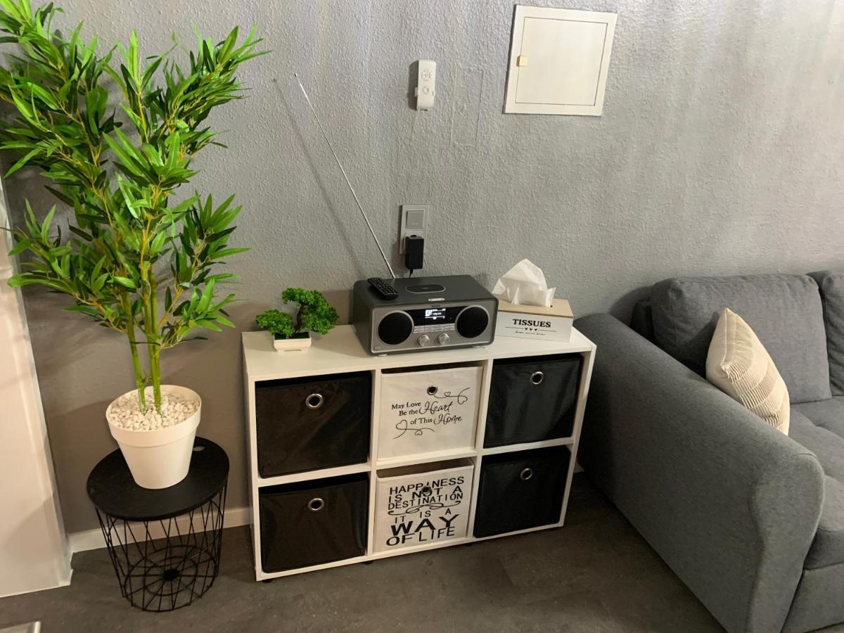 Exklusive Stadtwohnung Am Elbradweg: Best-Preis-Fewo Rathausblick 1 Fuer Max. 3 Pers. Inkl. Wlan, Prime Video & Self Check-In Віттенберґе Екстер'єр фото
